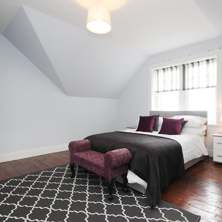 דירות Barrhead Braemount House מראה חיצוני תמונה