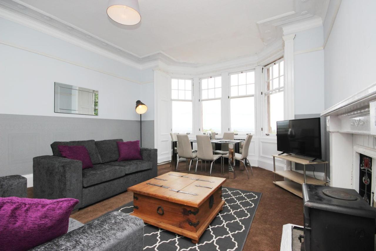 דירות Barrhead Braemount House מראה חיצוני תמונה